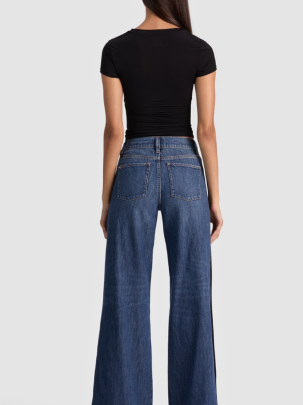 Alice + Olivia Amazing Low Rise Wide Leg Snap Trim Jeans in the "Cambria Vintage - Picture 2 of 12